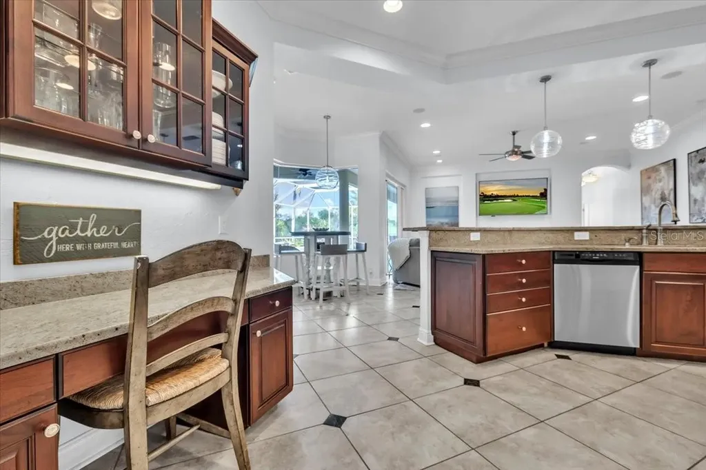 709 Country Meadows Way Bradenton FL 34212