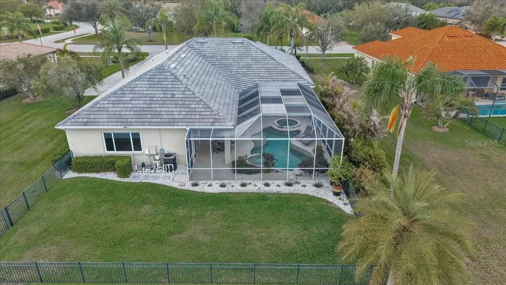 709 Country Meadows Way Bradenton FL 34212