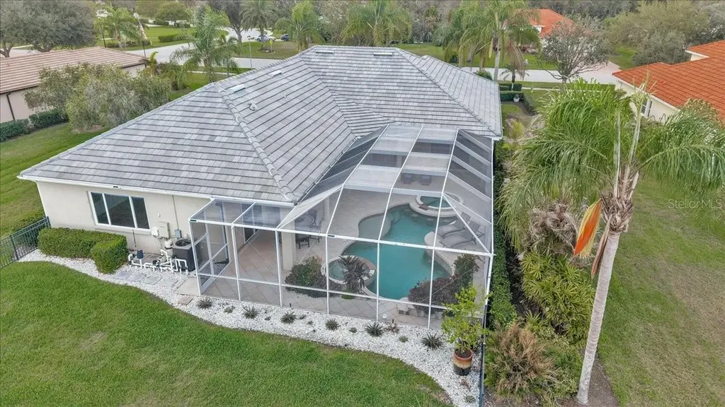 709 Country Meadows Way Bradenton FL 34212