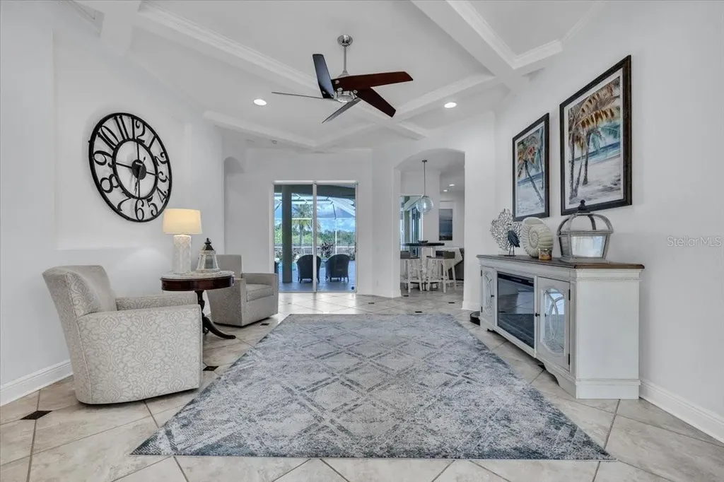 709 Country Meadows Way Bradenton FL 34212