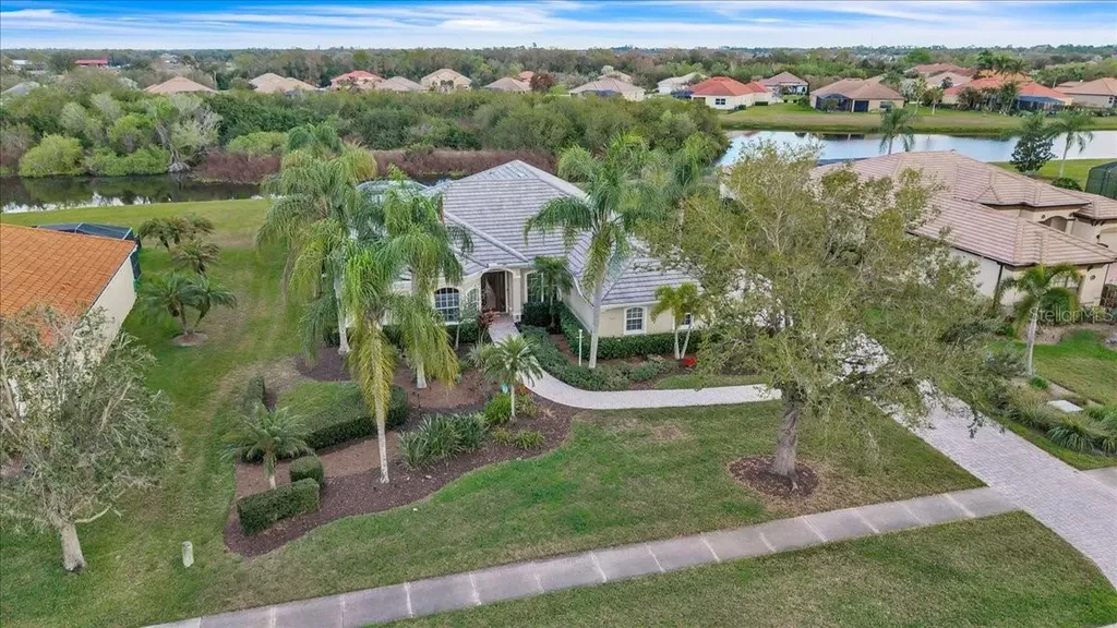 709 Country Meadows Way Bradenton FL 34212
