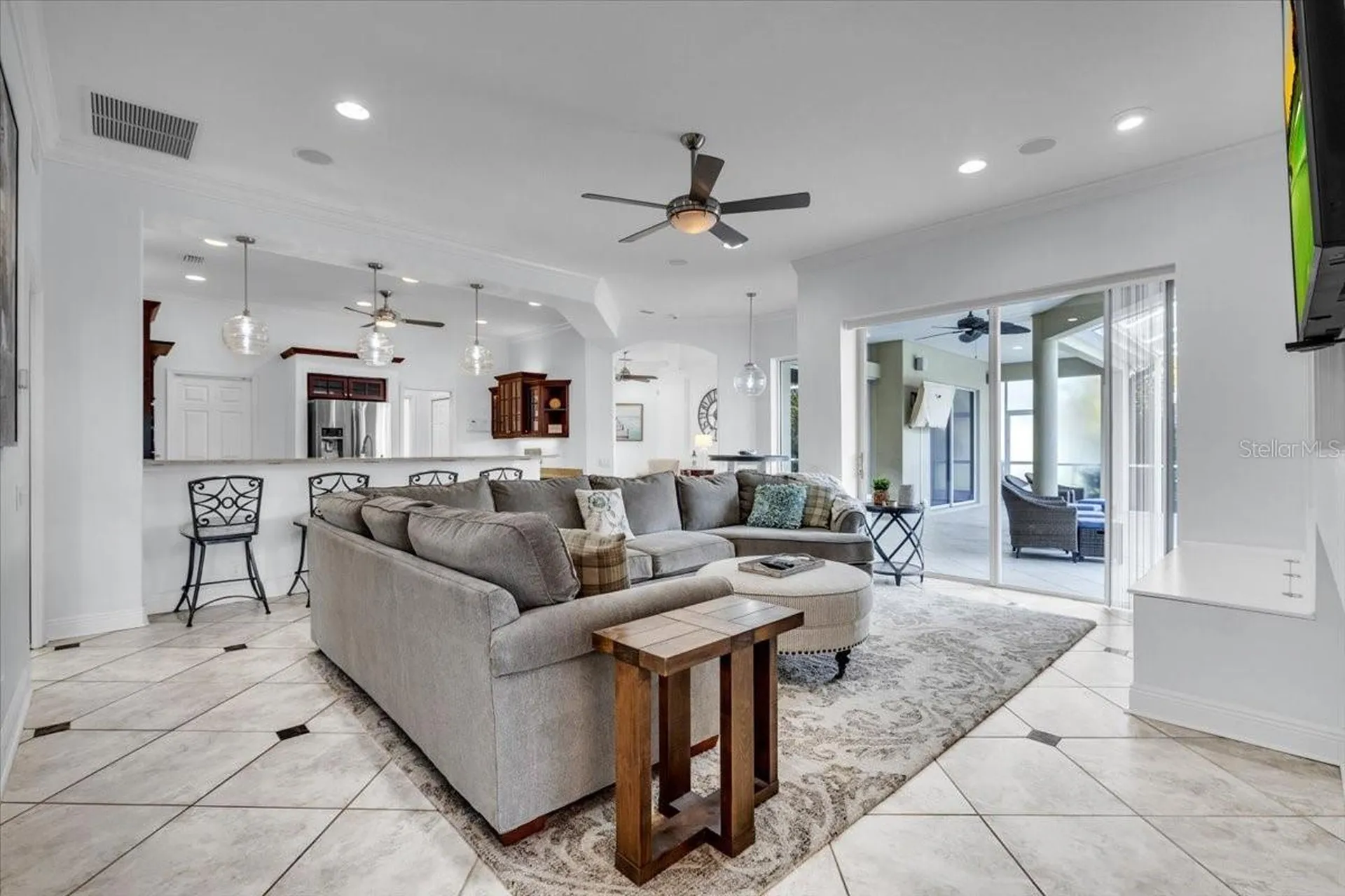 709 Country Meadows Way Bradenton FL 34212