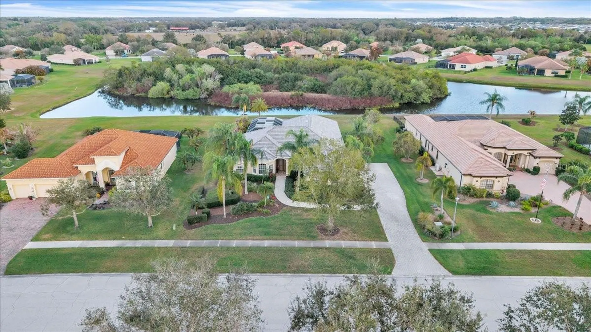 709 Country Meadows Way Bradenton FL 34212