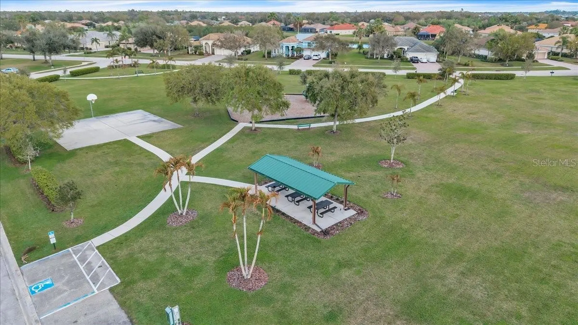 709 Country Meadows Way Bradenton FL 34212