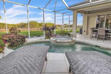709 Country Meadows Way Bradenton FL 34212