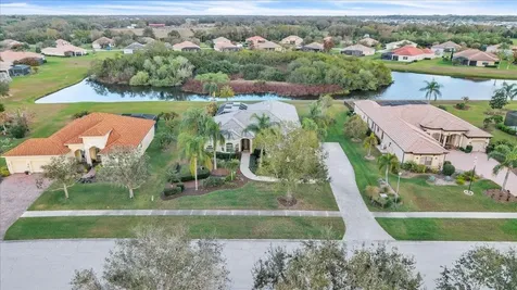 709 Country Meadows Way Bradenton FL 34212