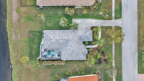 709 Country Meadows Way Bradenton FL 34212