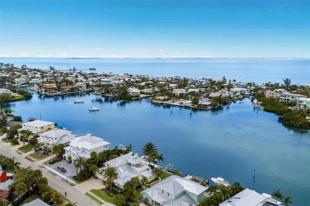 8321 Marina Drive Holmes Beach FL 34217