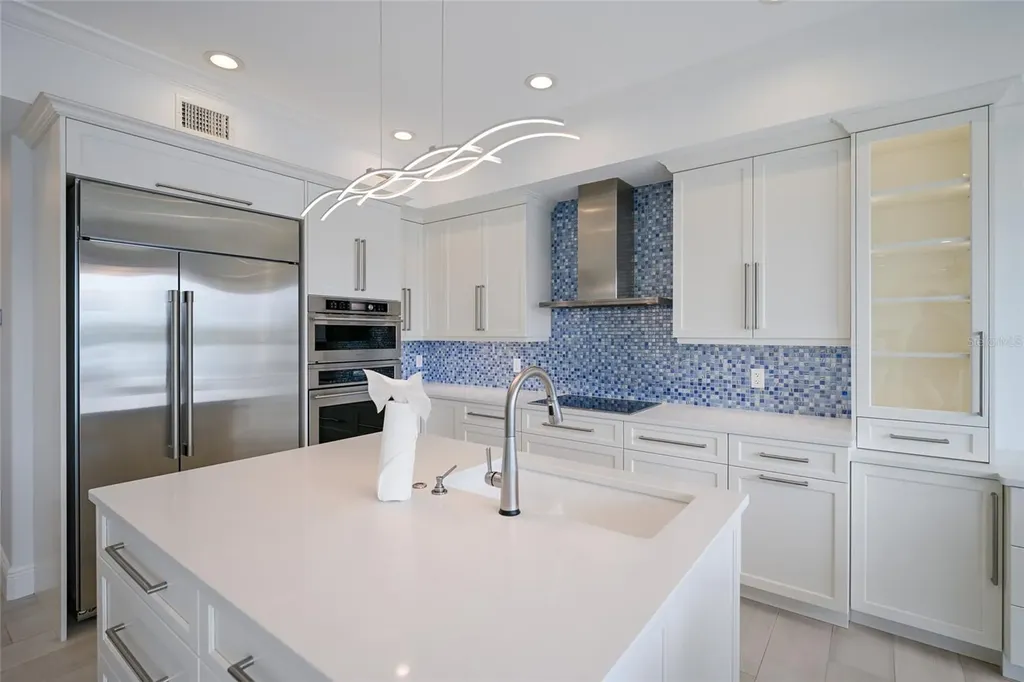 8321 Marina Drive Holmes Beach FL 34217