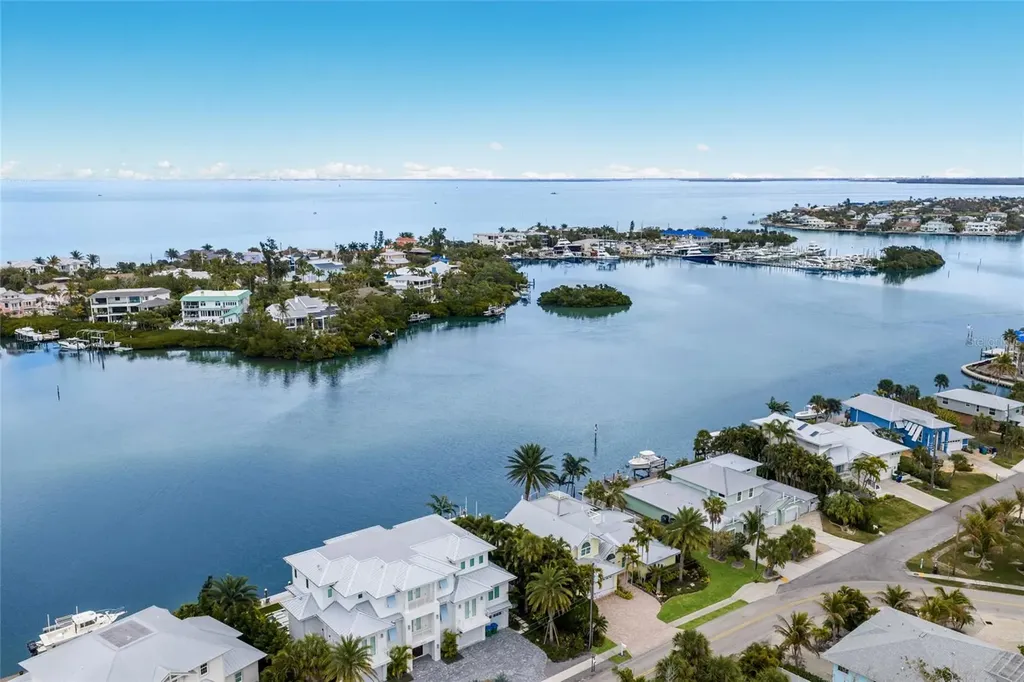 8321 Marina Drive Holmes Beach FL 34217