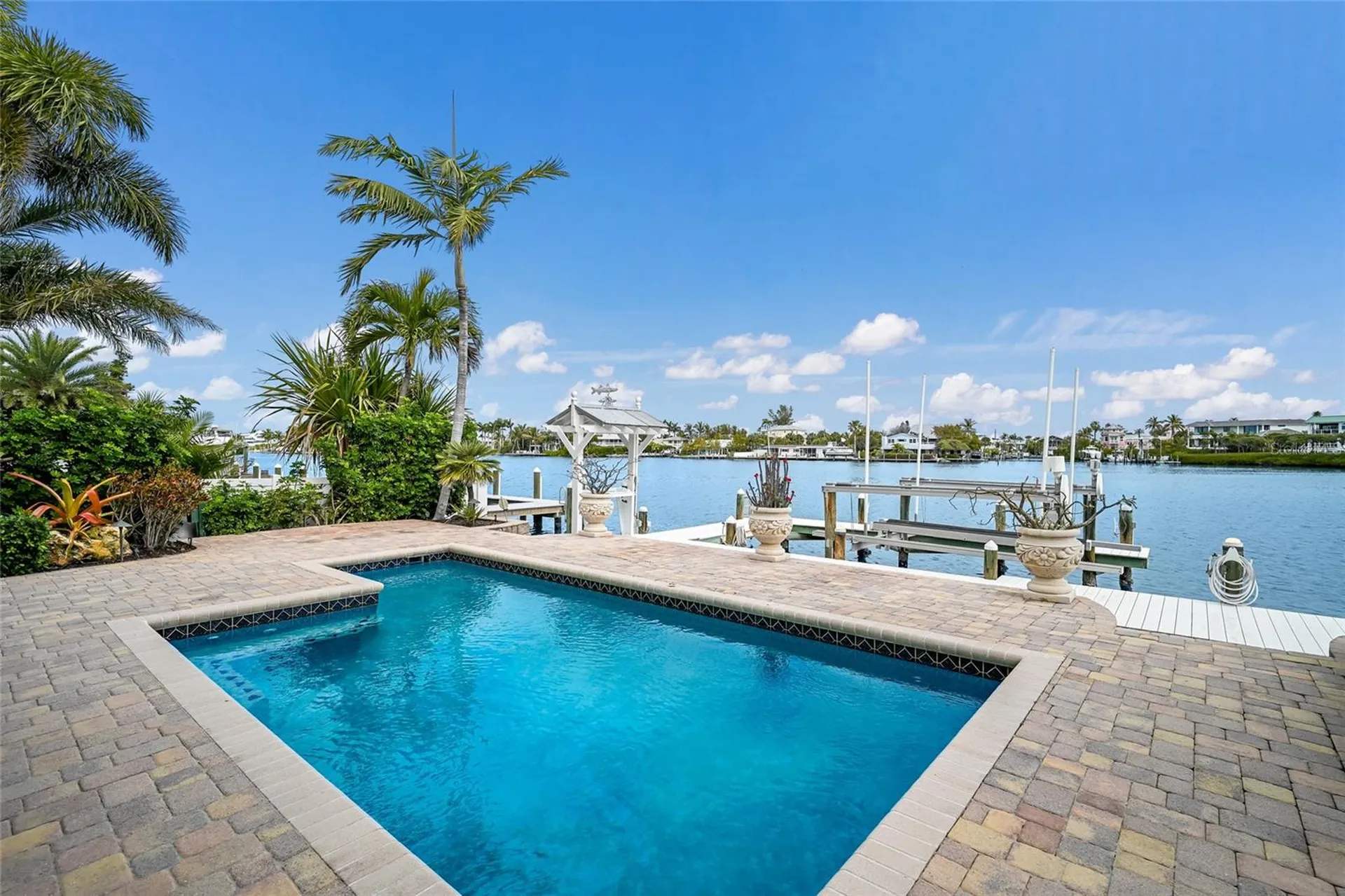 8321 Marina Drive Holmes Beach FL 34217