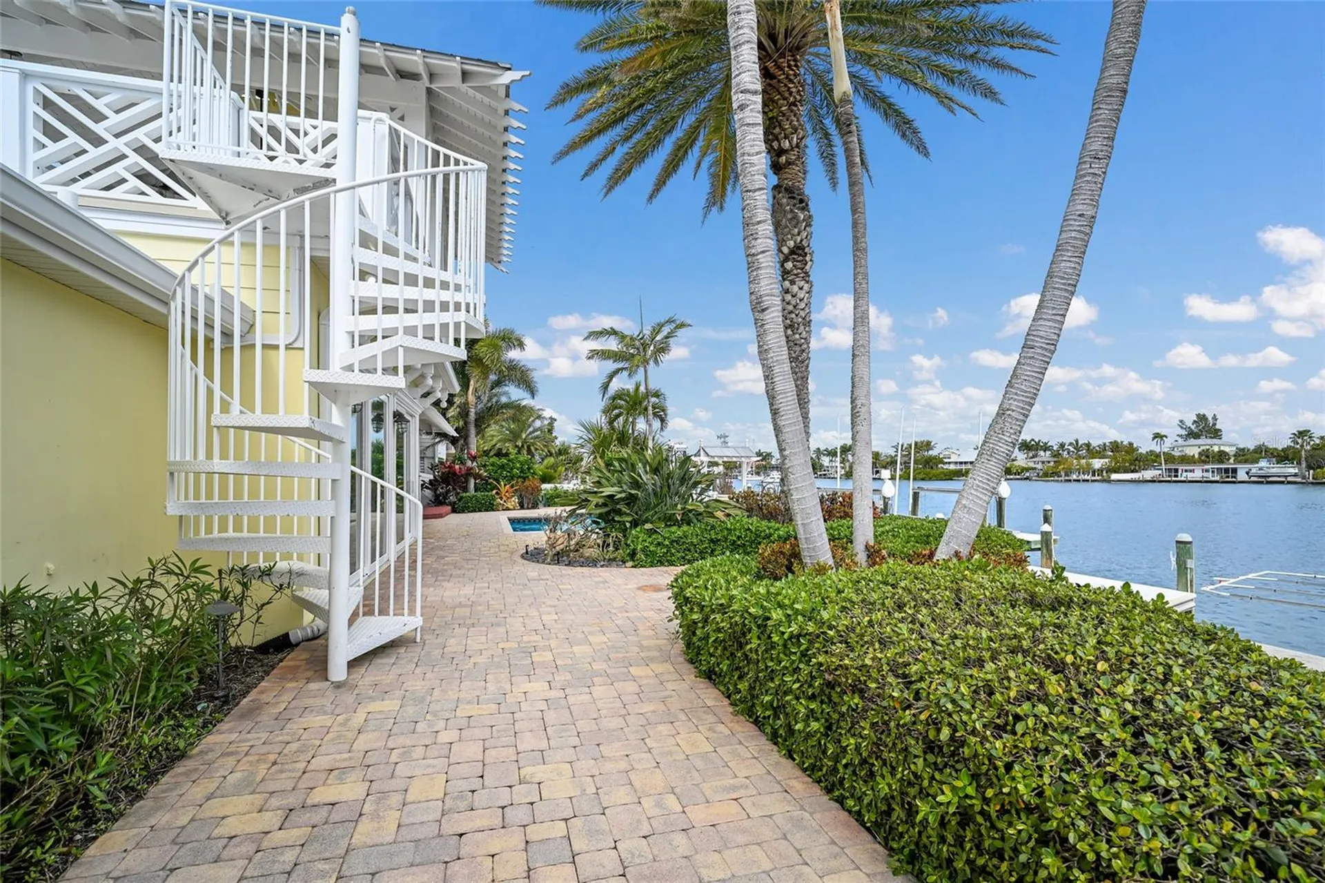 8321 Marina Drive Holmes Beach FL 34217