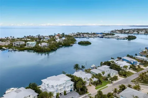 8321 Marina Drive Holmes Beach FL 34217