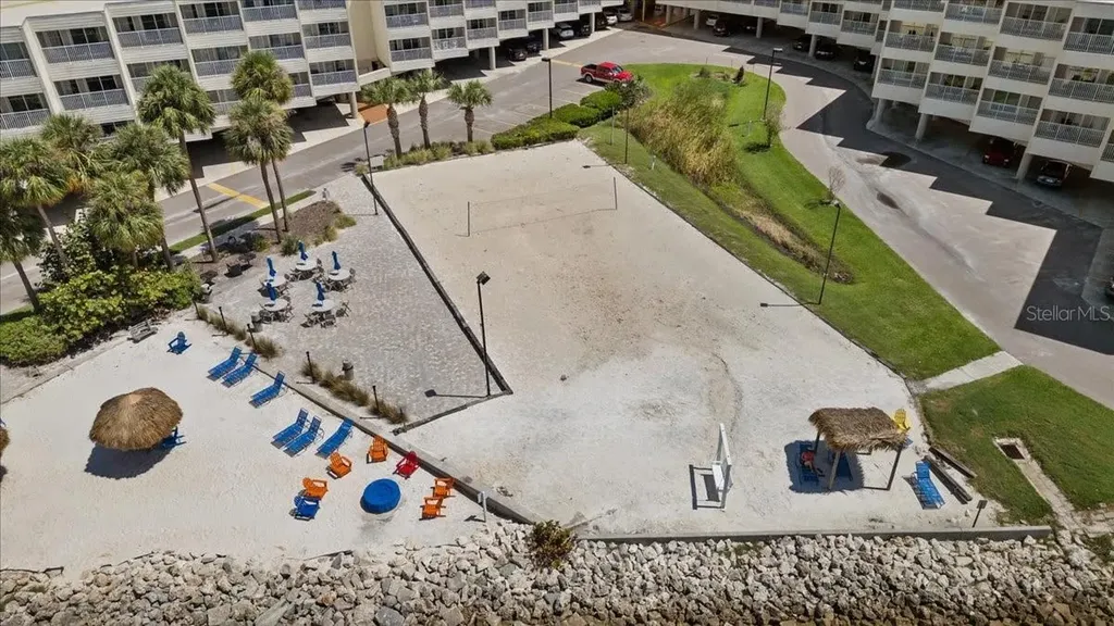 2506 N Rocky Point Drive Tampa FL 33607