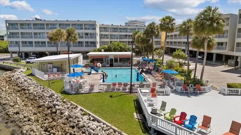 2506 N Rocky Point Drive Tampa FL 33607