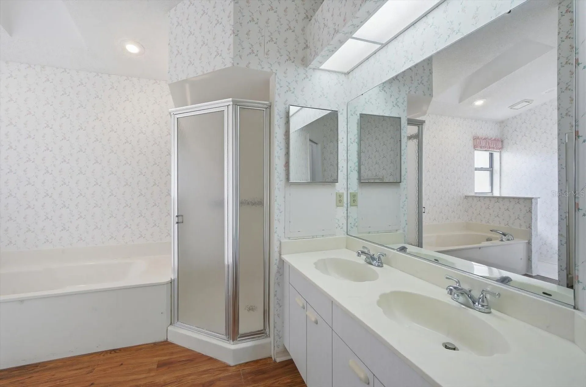 302 Northway Drive Sun City Center FL 33573