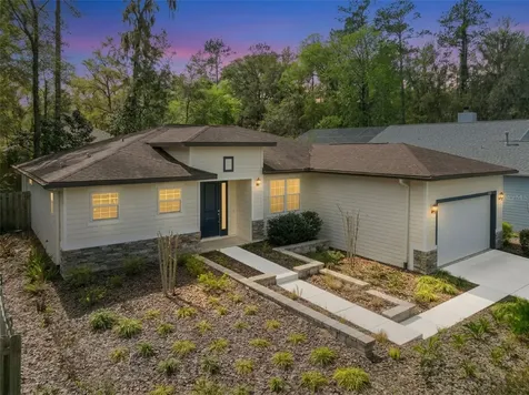 1717 NW 17th Lane Gainesville FL 32605