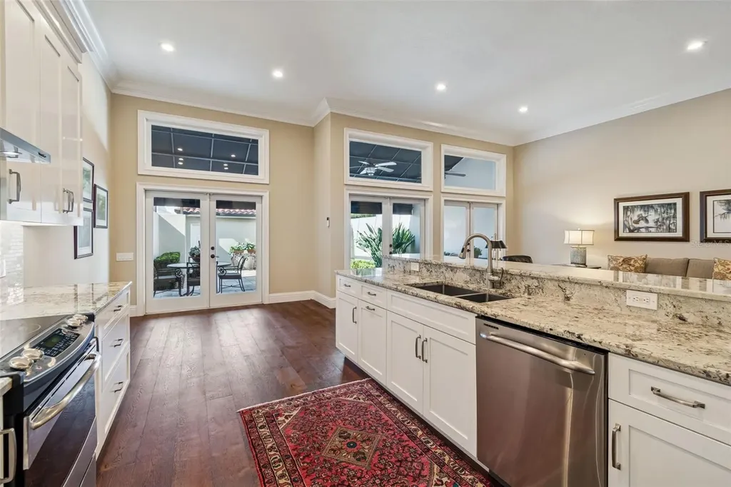 4951 Bayshore Boulevard Tampa FL 33611