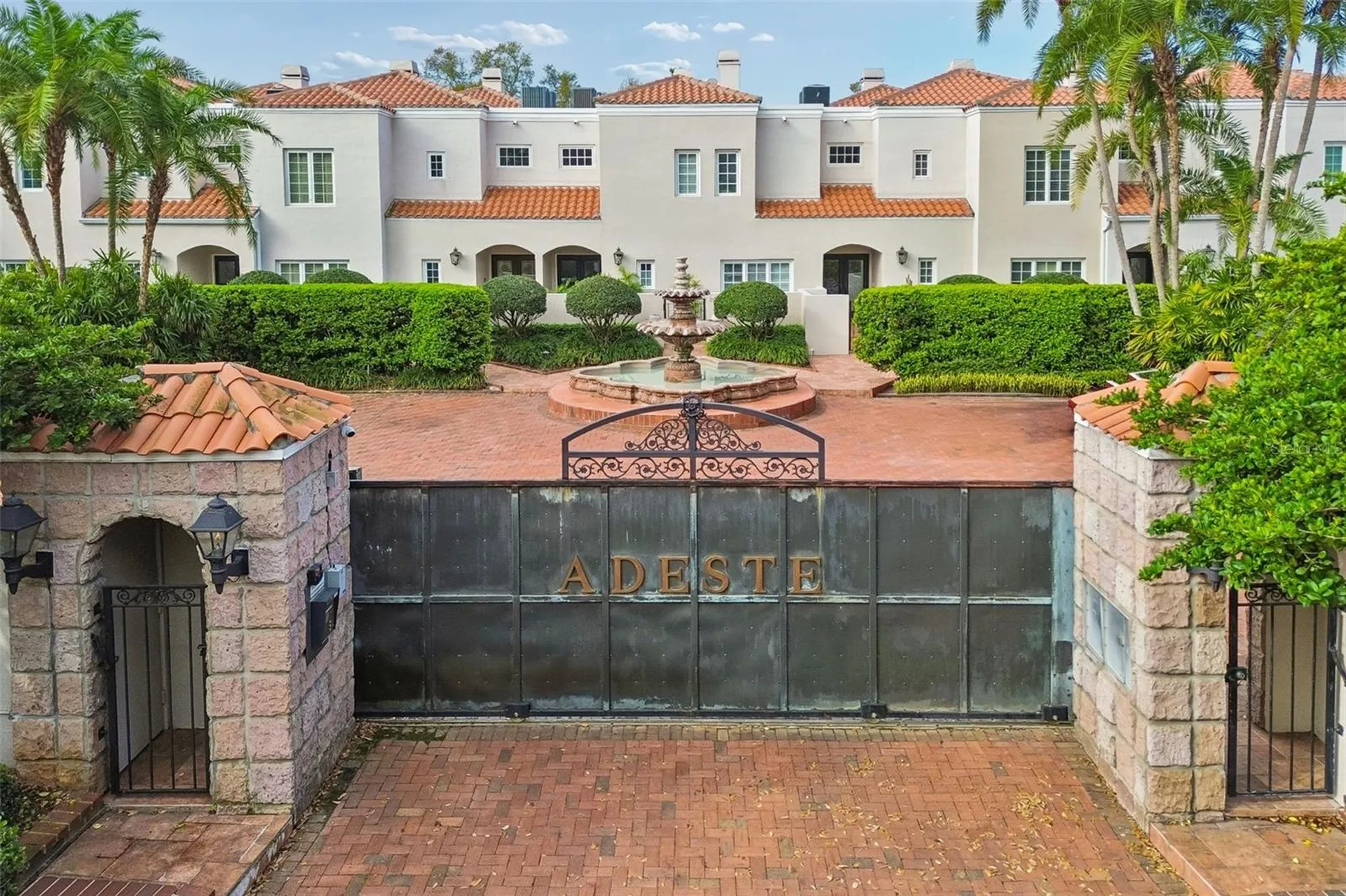4951 Bayshore Boulevard Tampa FL 33611