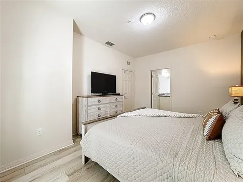 8986 Shine Drive Kissimmee FL 34747