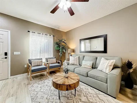 8986 Shine Drive Kissimmee FL 34747