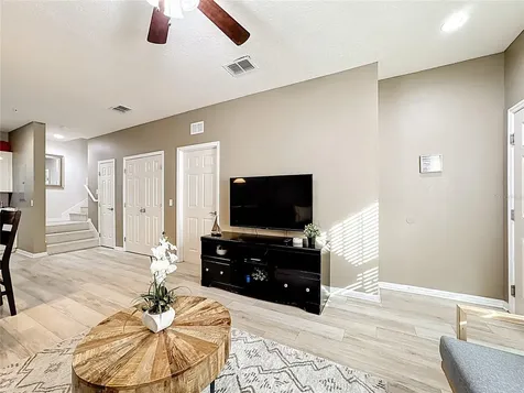 8986 Shine Drive Kissimmee FL 34747