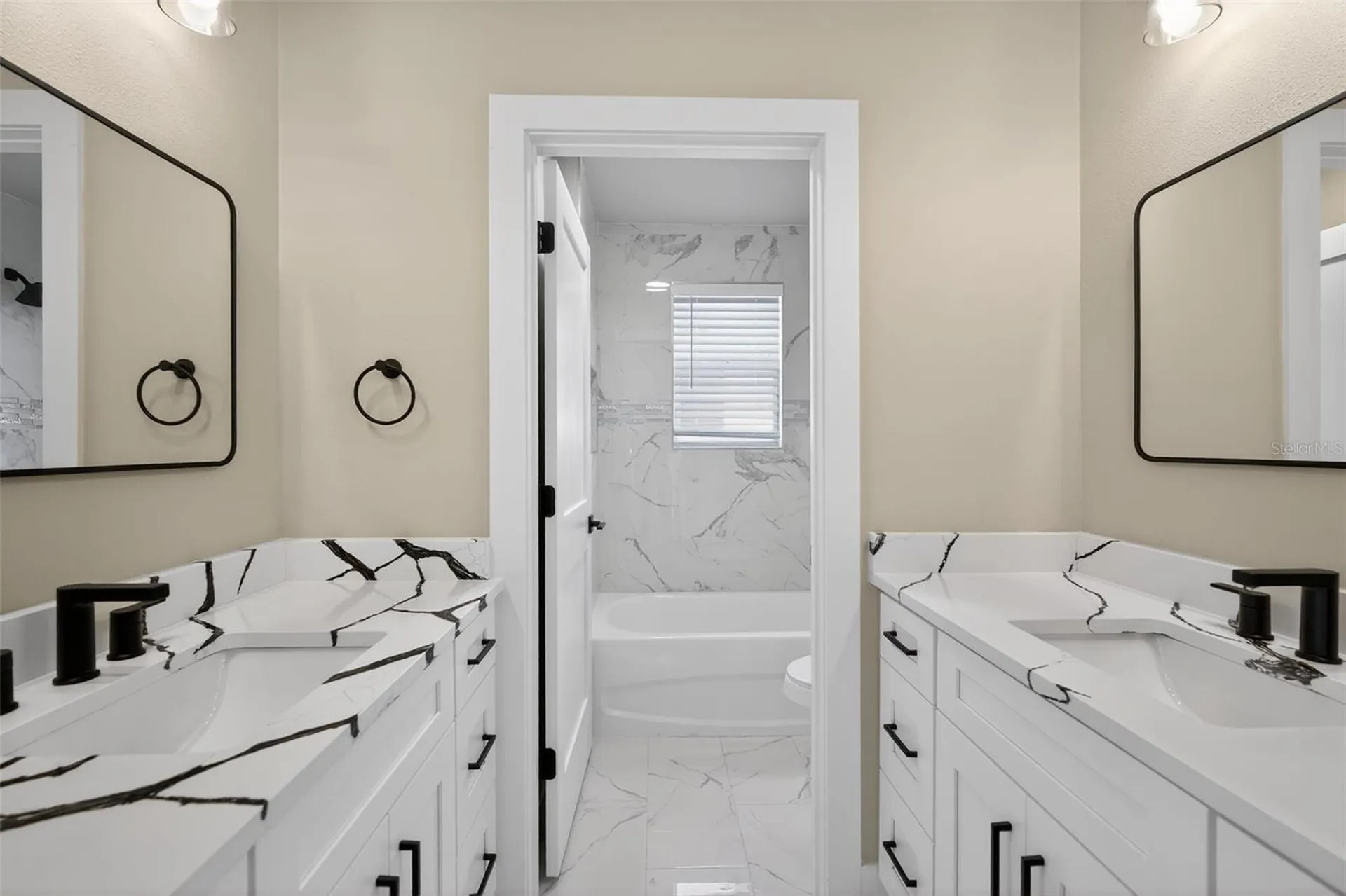 20054 Nob Oak Avenue Tampa FL 33647