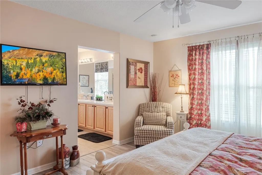 4925 Poolside Drive St Cloud FL 34769