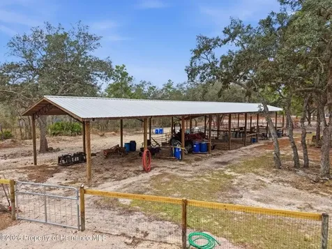 12124 Squeeze Avenue Brooksville FL 34614
