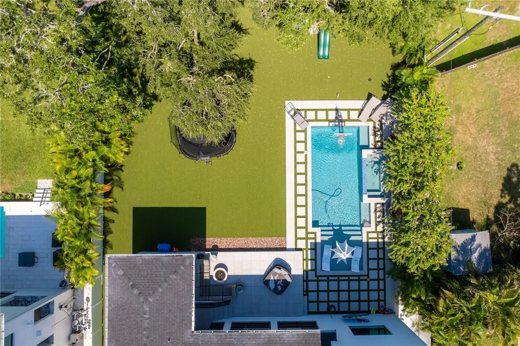 3007 S West Shore Boulevard Tampa FL 33629