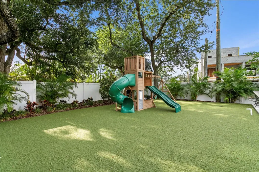 3007 S West Shore Boulevard Tampa FL 33629