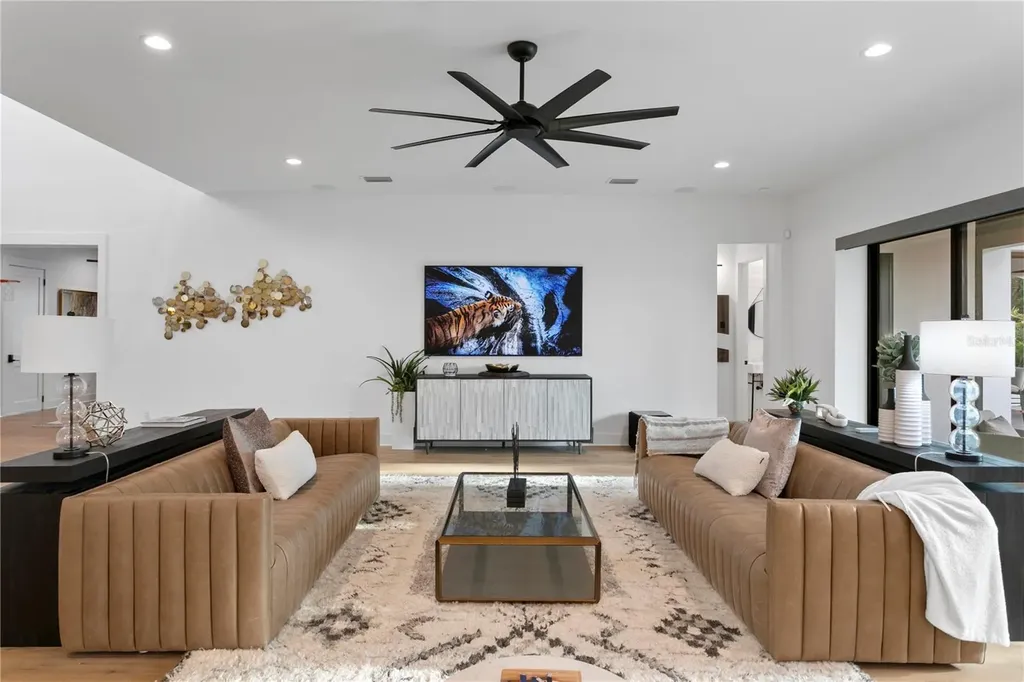 3007 S West Shore Boulevard Tampa FL 33629