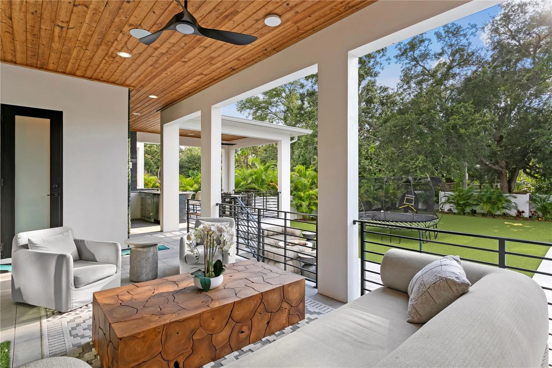 3007 S West Shore Boulevard Tampa FL 33629