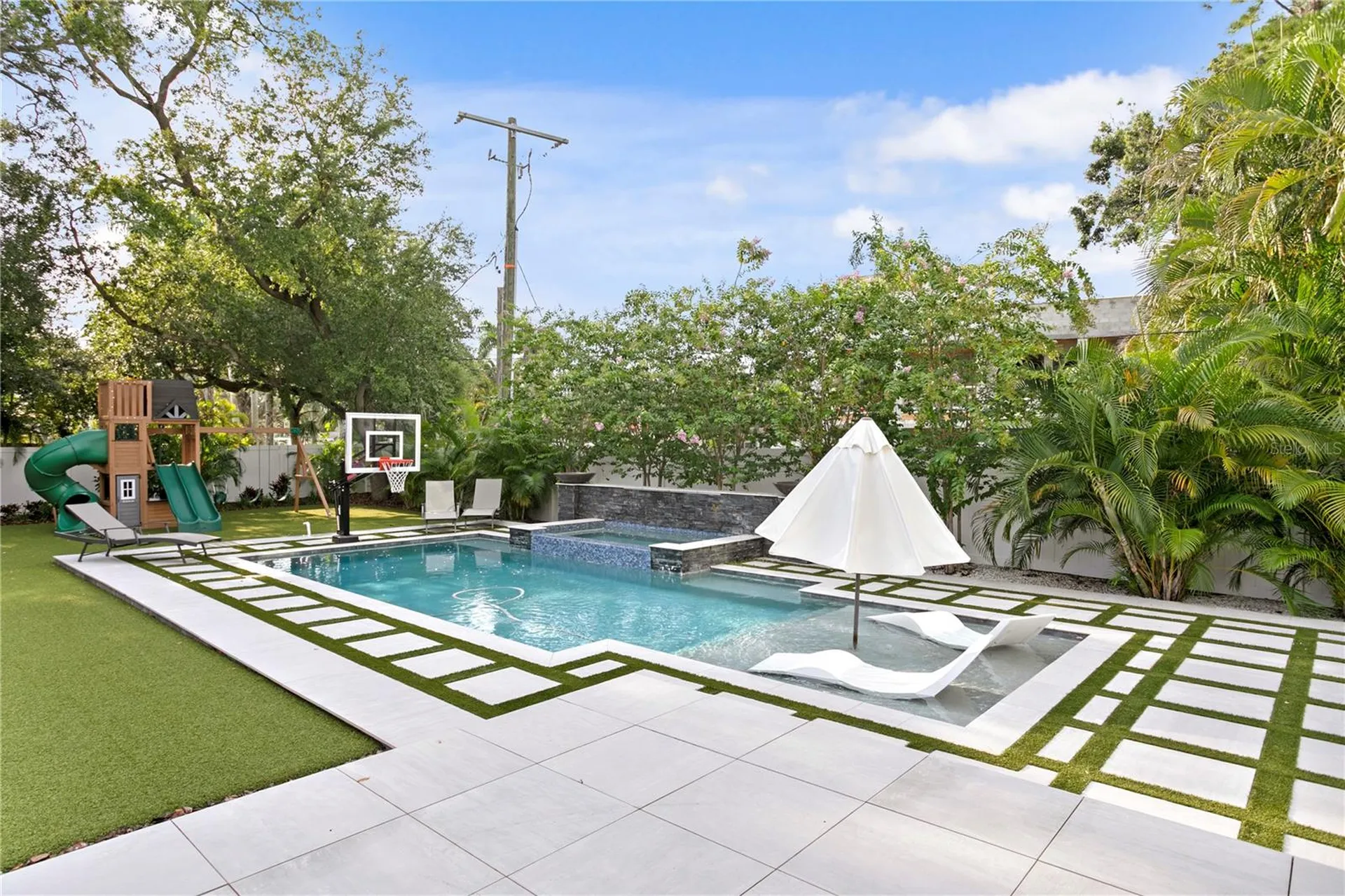 3007 S West Shore Boulevard Tampa FL 33629