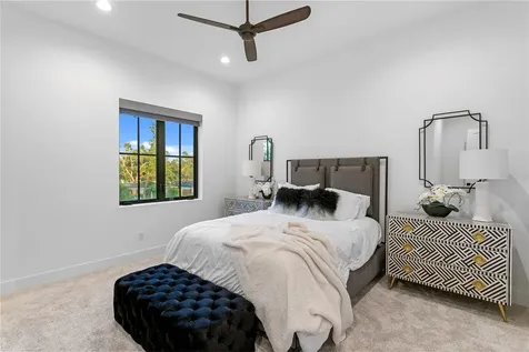 3007 S West Shore Boulevard Tampa FL 33629