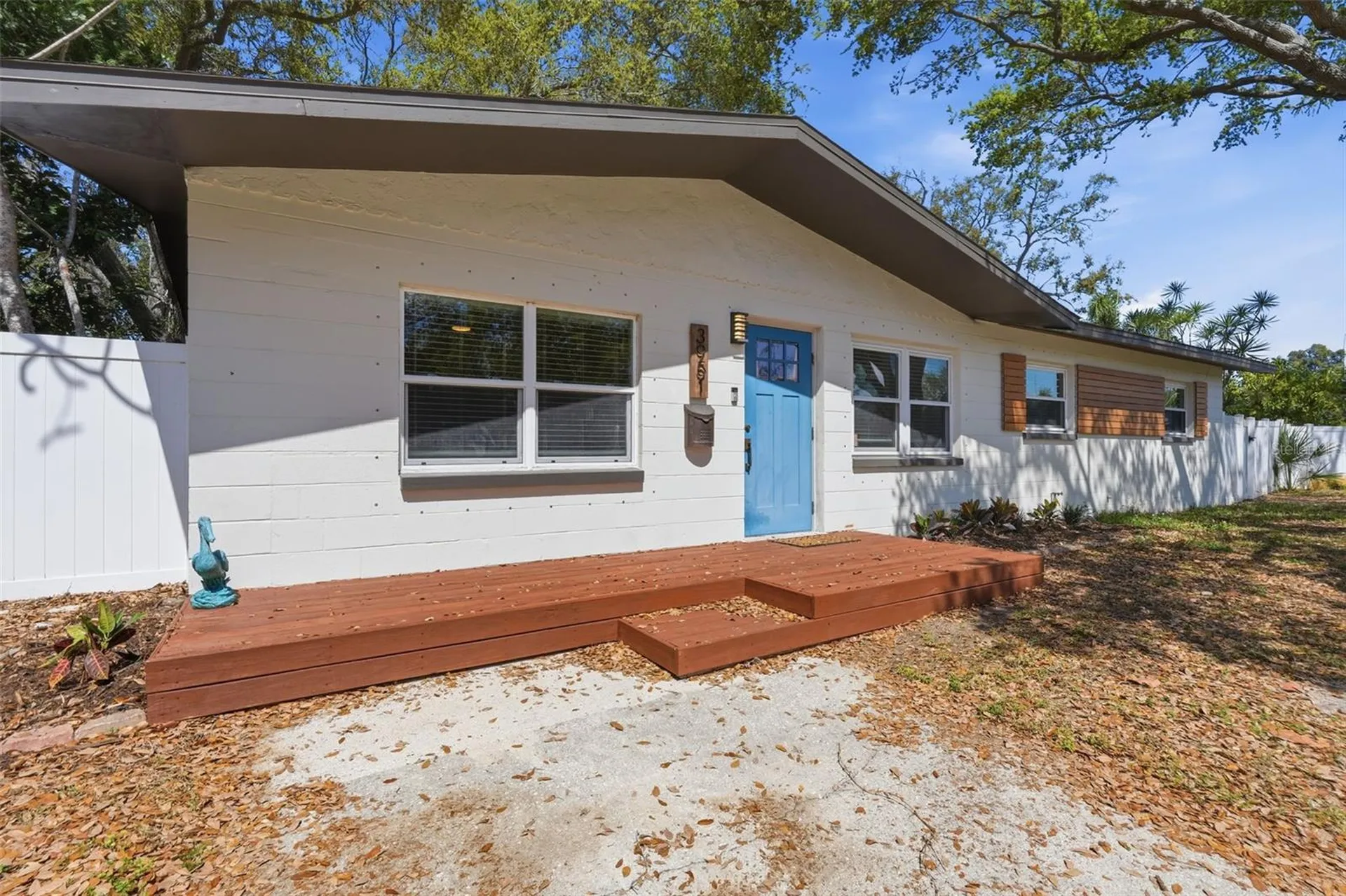 3951 Porpoise Drive SE St Petersburg FL 33705