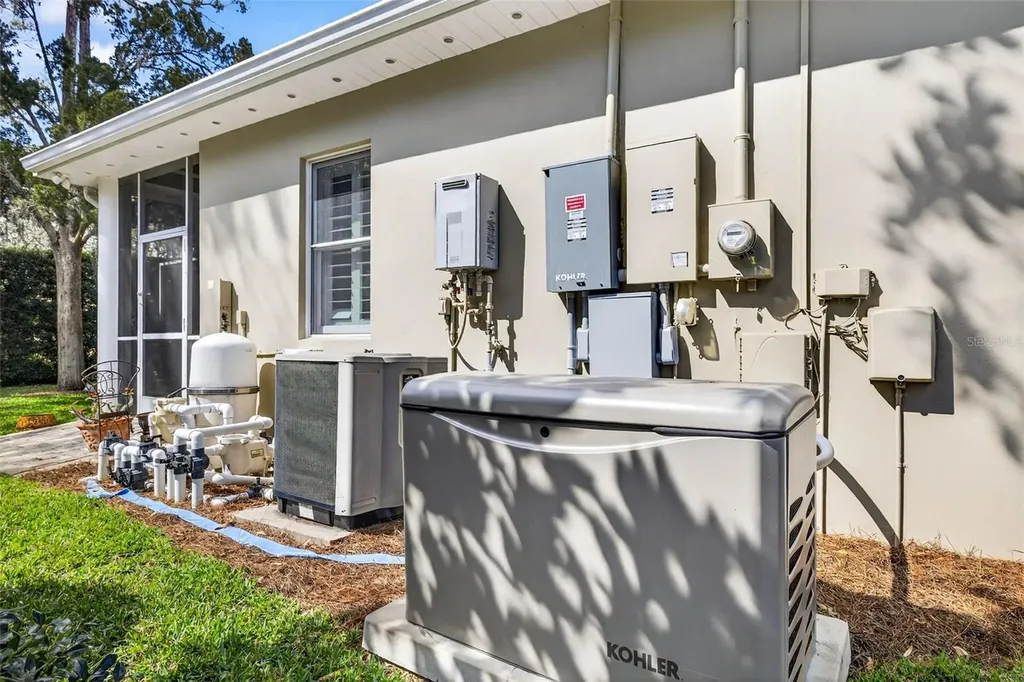 12010 Hardaman Place Tampa FL 33618