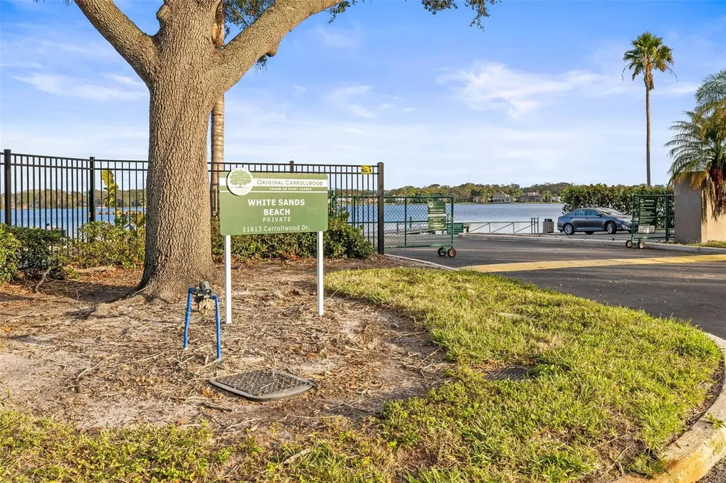 12010 Hardaman Place Tampa FL 33618