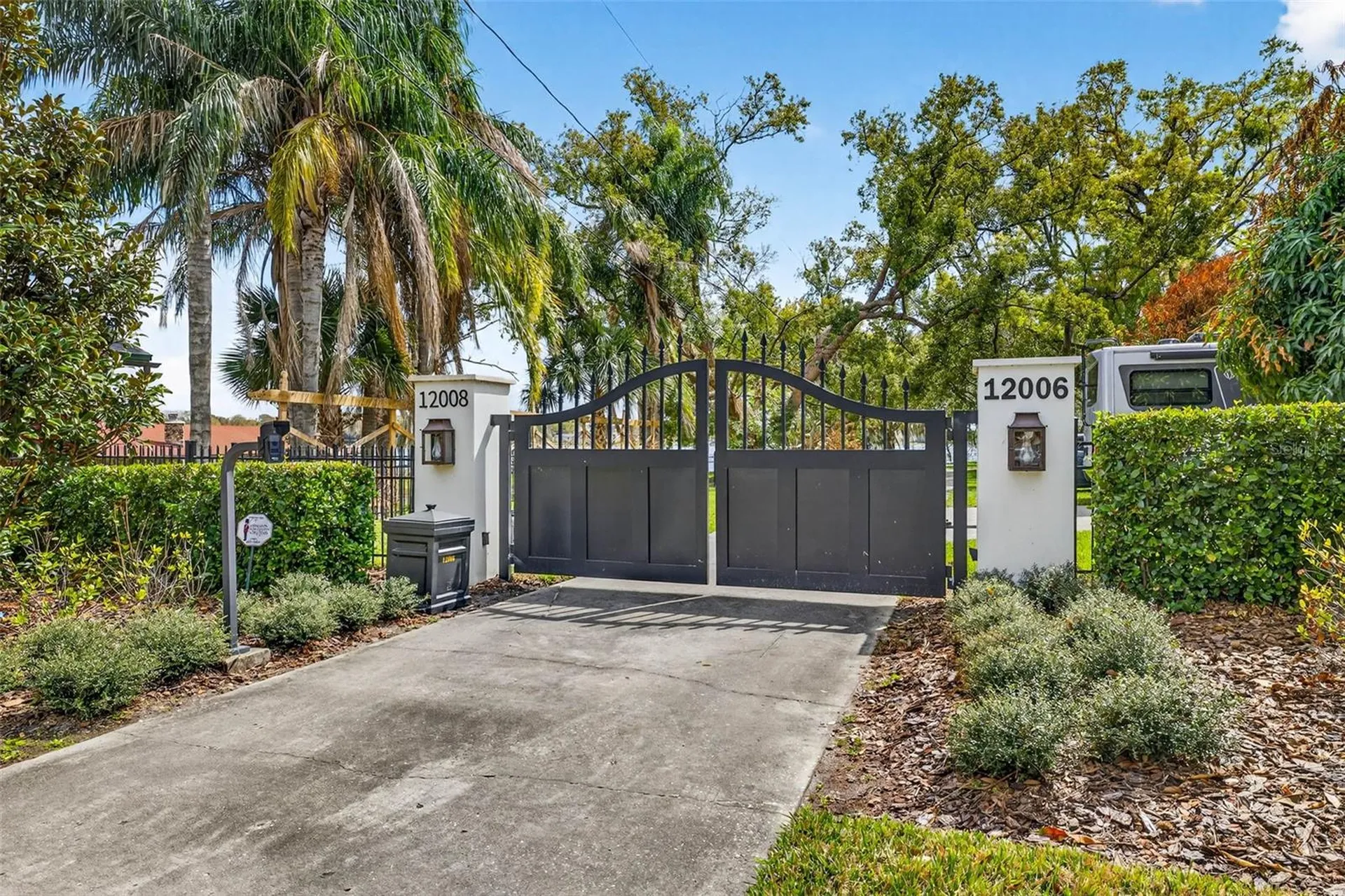 12010 Hardaman Place Tampa FL 33618
