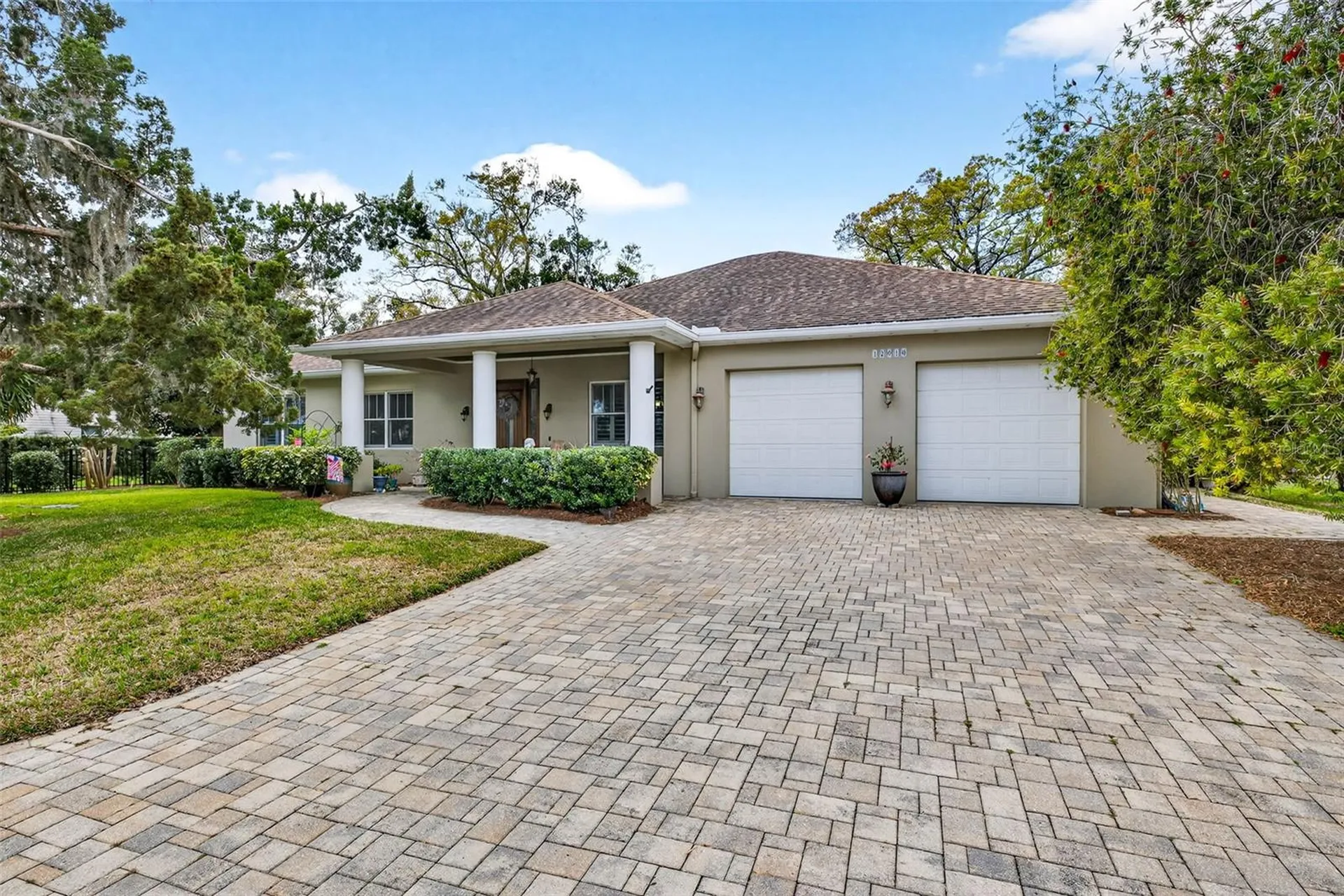 12010 Hardaman Place Tampa FL 33618