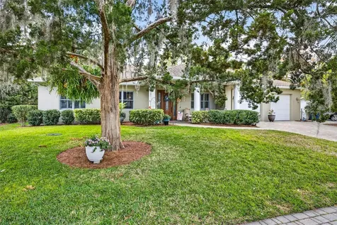 12010 Hardaman Place Tampa FL 33618