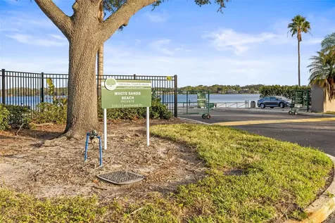 12010 Hardaman Place Tampa FL 33618