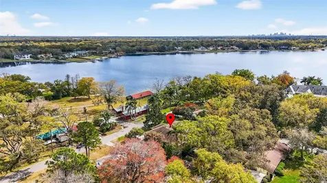 12010 Hardaman Place Tampa FL 33618