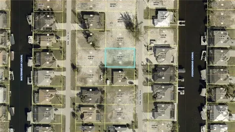 706 NW 38th Avenue Cape Coral FL 33993