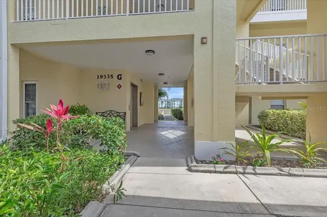 19335 Water Oak Drive Port Charlotte FL 33948