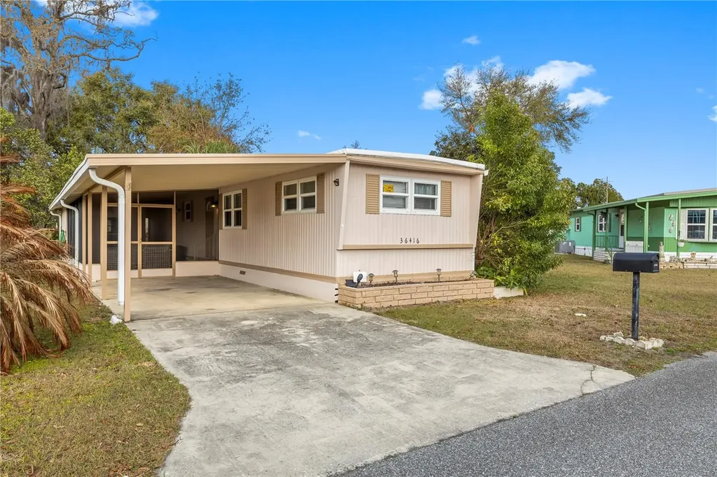 36416 Cordova Circle Zephyrhills FL 33541