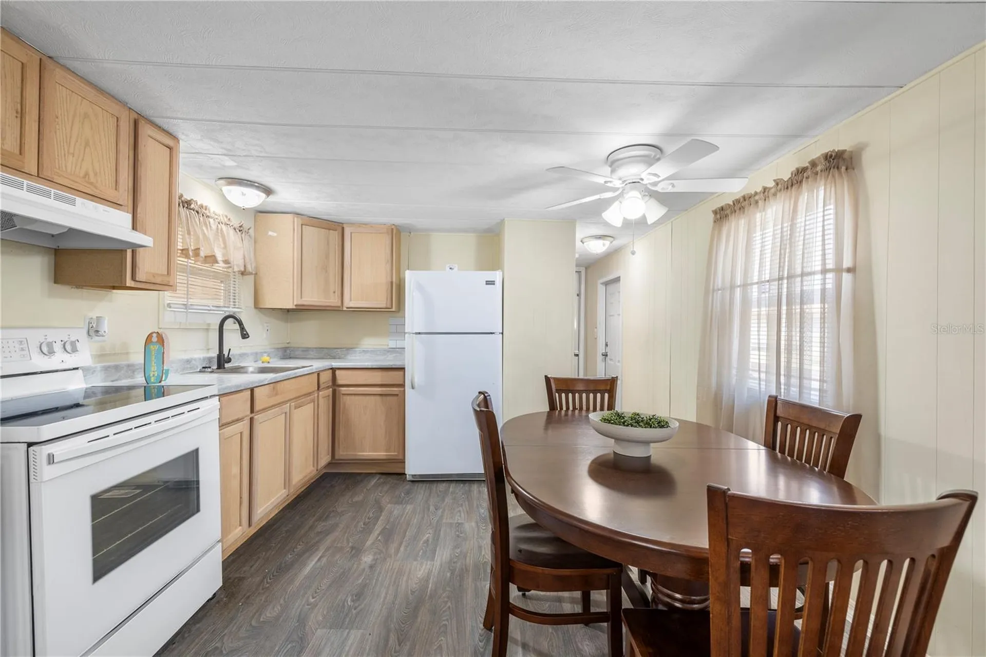 36416 Cordova Circle Zephyrhills FL 33541