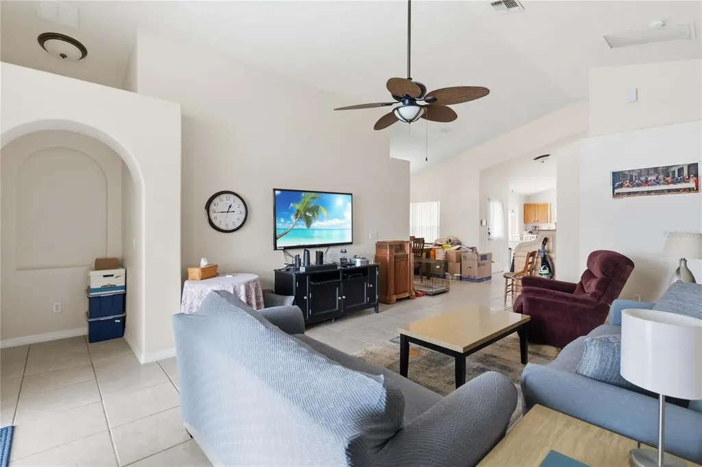 2531 Oneida Loop Kissimmee FL 34747