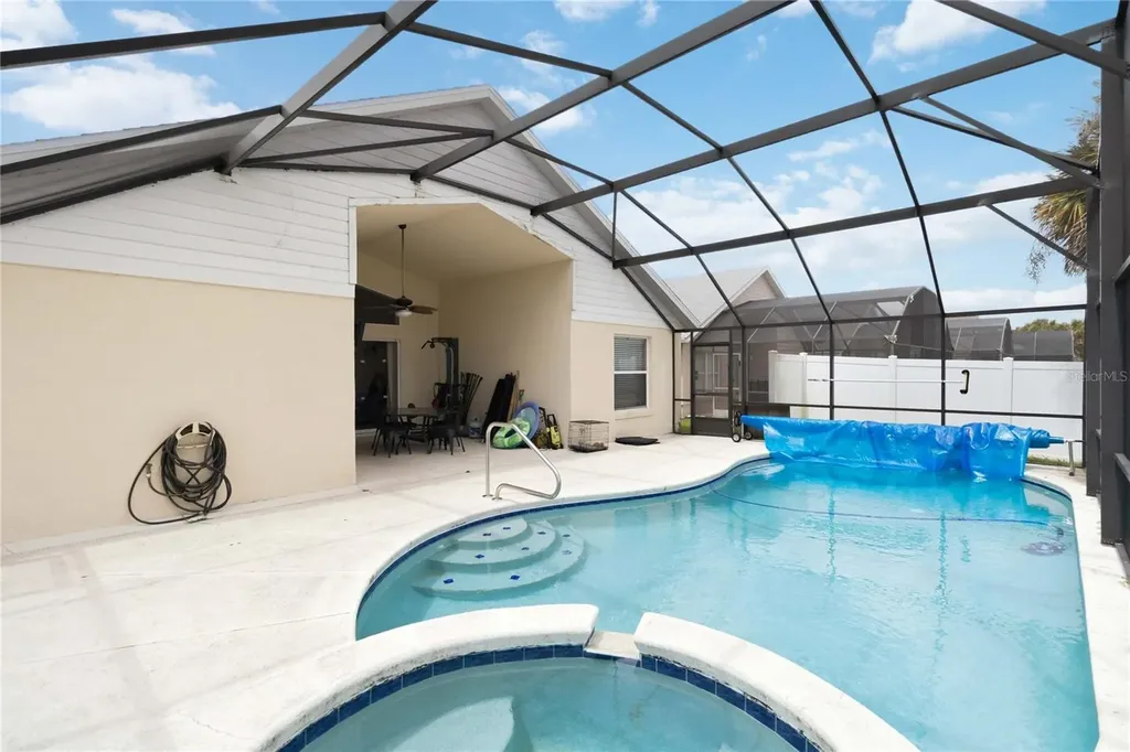 2531 Oneida Loop Kissimmee FL 34747