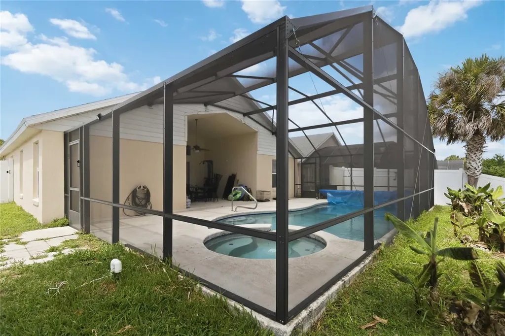 2531 Oneida Loop Kissimmee FL 34747